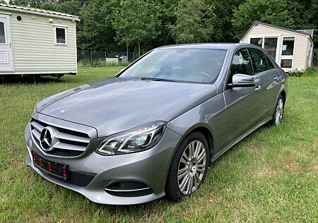 Mercedes-Benz E 300 BlueTEC AVANTGARDE *LED*Navi*TÜV
