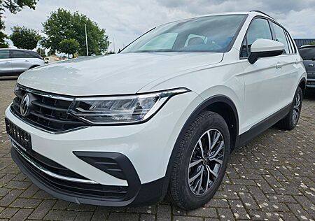 VW Tiguan Volkswagen Life PDC SHZ LHZ NAV DAB ACC APP