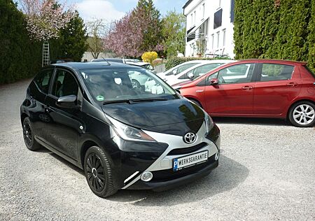 Toyota Aygo (X) Aygo x-play touch* Klima* Sitzheizung*