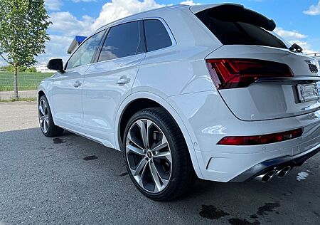 Audi SQ5 TDI tiptronic quattro -Luftfahrw, Sitzbelüft