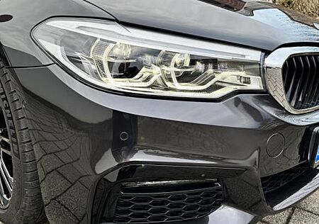 BMW 540i xDrive Touring M-Paket
