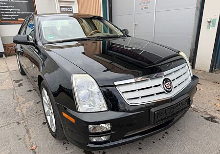 Cadillac STS,Vollleder,HUD,Bi-Xenon,Sitzbelüftung