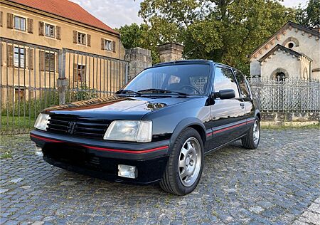 Peugeot 205 1,9 GTI, 2. Hand, sehr gepflegt
