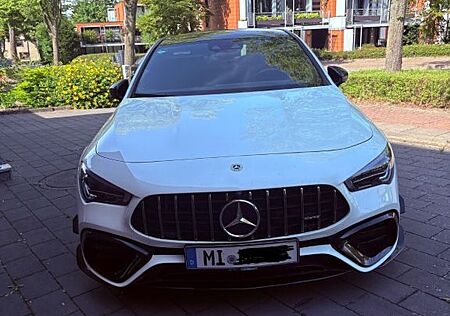 Mercedes-Benz CLA 45 AMG NIGHT PAKET !! Mit Garantie!!