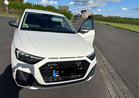 Audi A1 40 TFSI S tronic S line Sportback S line