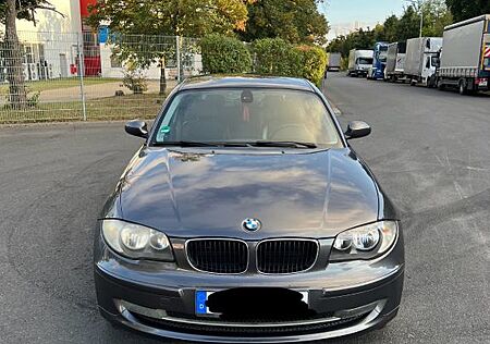 BMW 120i LCI | TÜV Neu