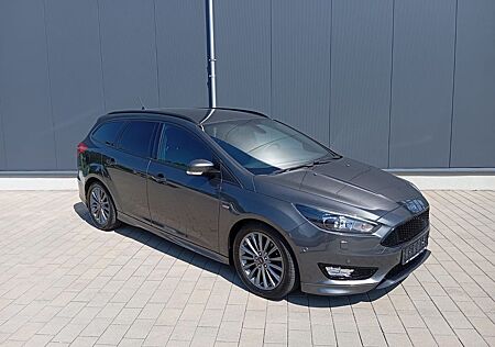 Ford Focus Turnier ST-Line*Automatik*AHK Abnehmbar*