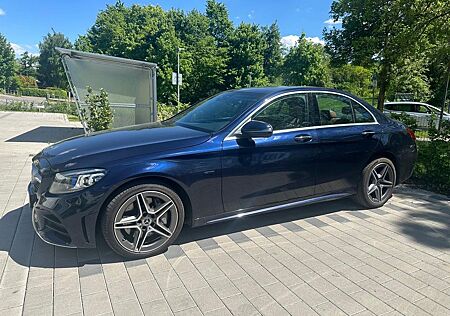 Mercedes-Benz C 300 de AMG Paket