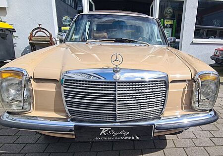 Mercedes-Benz 200 /8 orig. Rostfrei aus Schweden TOP