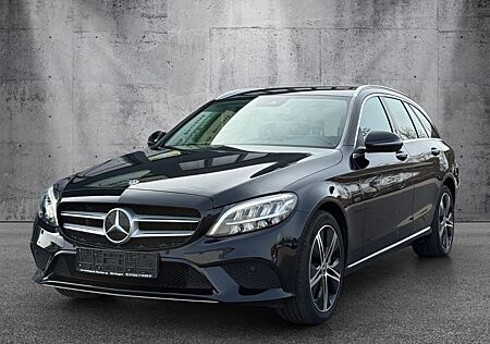 Mercedes-Benz C 300 T de KAMERA LED AHK NAVI KAMERA