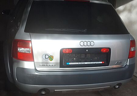 Audi A6 Allroad 2.5TDI quattro tiptronic -