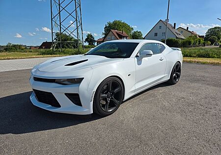 Chevrolet Camaro gebraucht kaufen Chevrolet Camaro 6.2 V8 GRAIL+H&R+PANO+KERAMIK+EIBACH