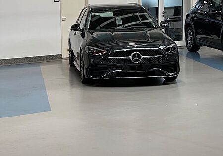 Mercedes-Benz C 300 4MATIC T Autom. -