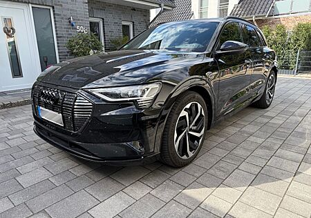 Audi e-tron 55 qu S line VOLL PANO HUD MATRIX AHK B&O