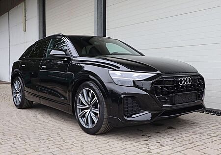 Audi Q8 SUV 45 TDI qu *FACELIFT* BLACK-PAKET/LUFT/AHK