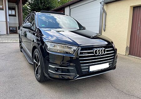 Audi Q7 3.0 TDI quattro tiptronic -