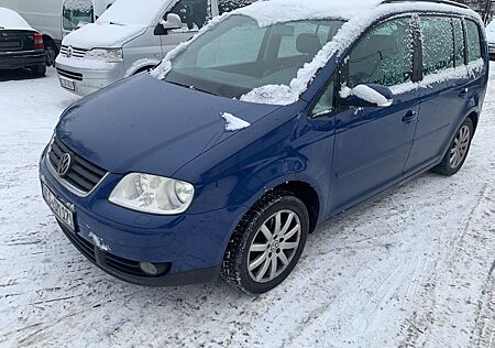 VW Touran Volkswagen Trendline