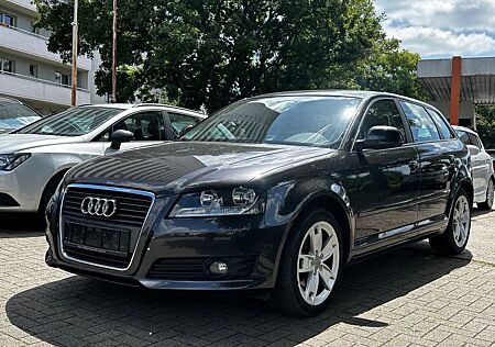 Audi A3 Sportback 1.4 TFSI Ambition *SHZ *PDC *1.Hand