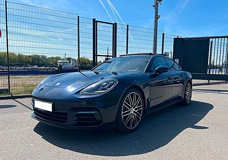 Porsche Panamera 4 - ServiceNeu - SportChrono - Panorama