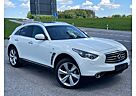 Infiniti QX70 3.0d S Design