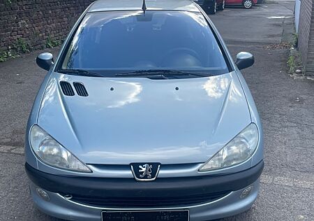 Peugeot 206 AUTOMATIK TÜV NEU