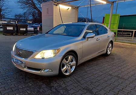 Lexus LS 460 460 -