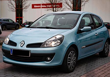Renault Clio by RIP CURL 1.2 16V TCE Eco2 by RIP CURL