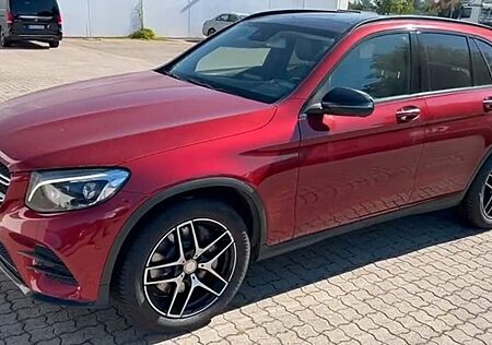 Mercedes-Benz GLC 220 d 4MATIC AMG Line Autom. AMG Line