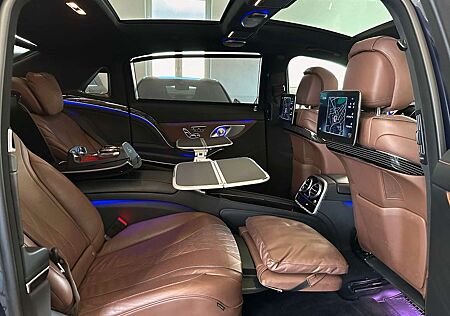Mercedes-Benz S 560 4M MAYBACH*FIRST-CLASS*100%VOLL*DESIGNO