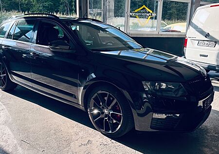 Skoda Octavia Combi RS Recaro NAVI DSG