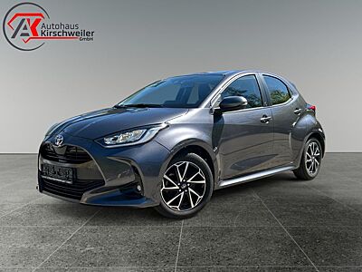 Toyota Yaris Hybrid 1.5 VVT-i Team Deutschland
