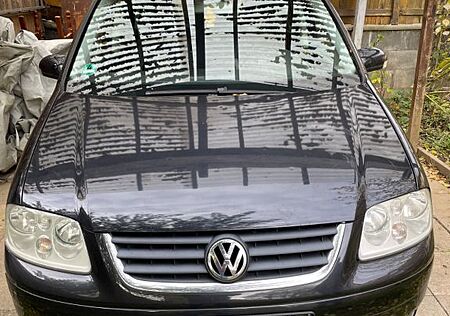 VW Touran Volkswagen 2.0 TDI Highline Highline