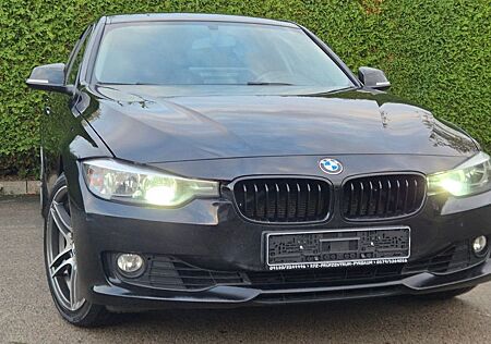 BMW 320i Aut./41.000KM ATM/NAVI/CarPlay/Andoird A/