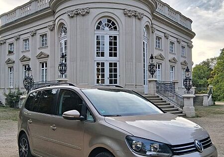 VW Touran Volkswagen 1.6 TDI -