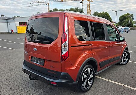 Ford Tourneo Connect-Active1.5d-AUT+AHK+PANOR+KAM+NAV