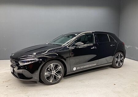 Mercedes-Benz A 180 +MBUX+PANO+Progressive+KAMERA+Night+NAVI