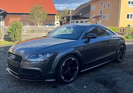 Audi TT Coupe 2.0 TFSI - Competition- S-Line