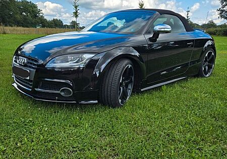 Audi TTS , Voll, Top gepflegt, Bose, CarPlay, 8-Fach