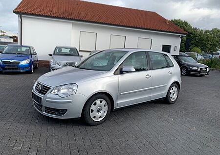 VW Polo Volkswagen IV Comfortline 1.4 Automatik
