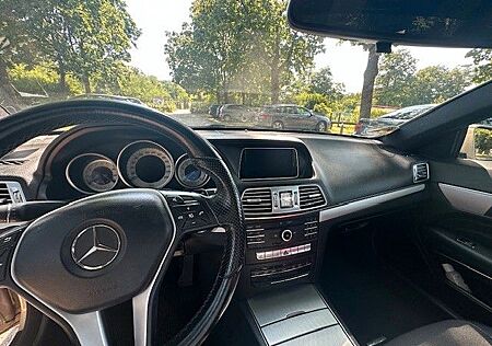 Mercedes-Benz E 200 Sport Edition Autom. Sport Edition