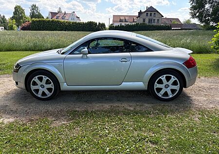 Audi TT Coupe 1.8T 132 kW - TÜV NEU