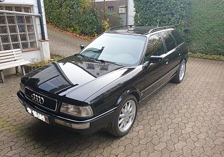Audi 80 2.6 E Avant Quattro Klima,Leder,AHK H-Kennz.
