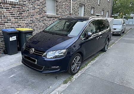 VW Sharan Volkswagen 2.0 TDI SCR 135kW DSG Standheizung Totw.