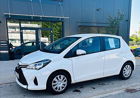 Toyota Yaris nur 43.500 km|Top Zustand|8-fach