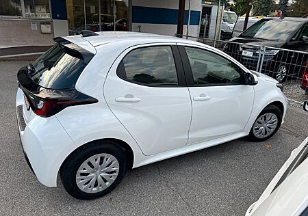 Toyota Yaris gebraucht kaufen Toyota Yaris Hybrid Comfort