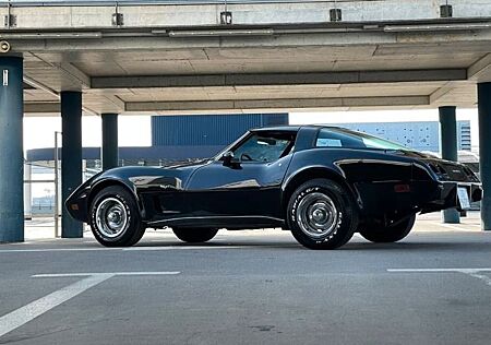 Chevrolet Corvette C3 1979. 5.7 L82