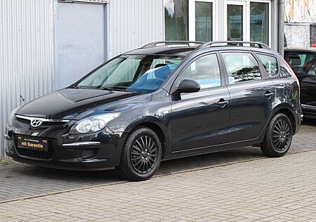 Hyundai i30 cw FIFA WM Edition+Klima+erst 60755km+Allwet