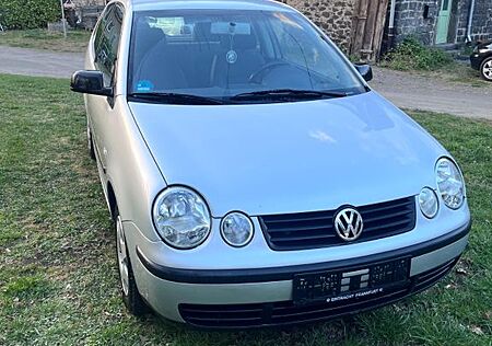 VW Polo Volkswagen 9N Viel gemacht!