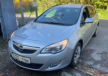 Opel Astra J Sports Tourer 150 Jahre