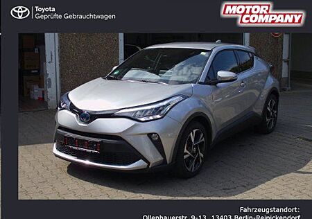 Toyota C-HR Hybrid Team D